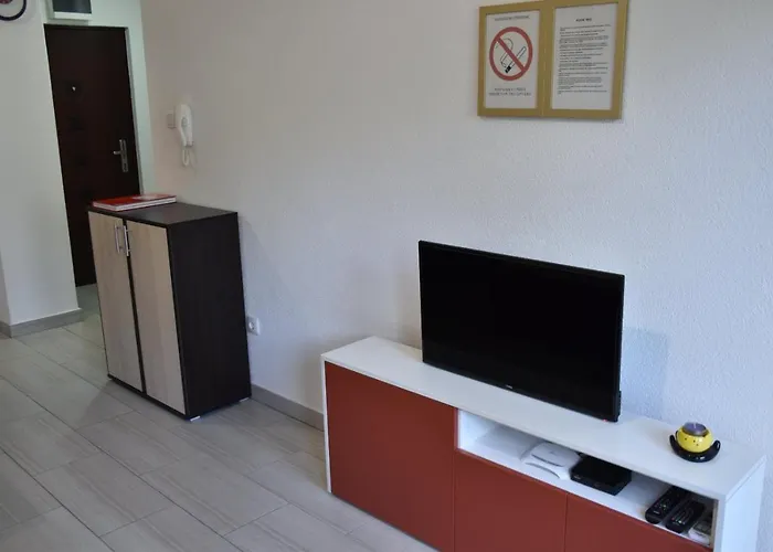 Ljutovac Apartamento