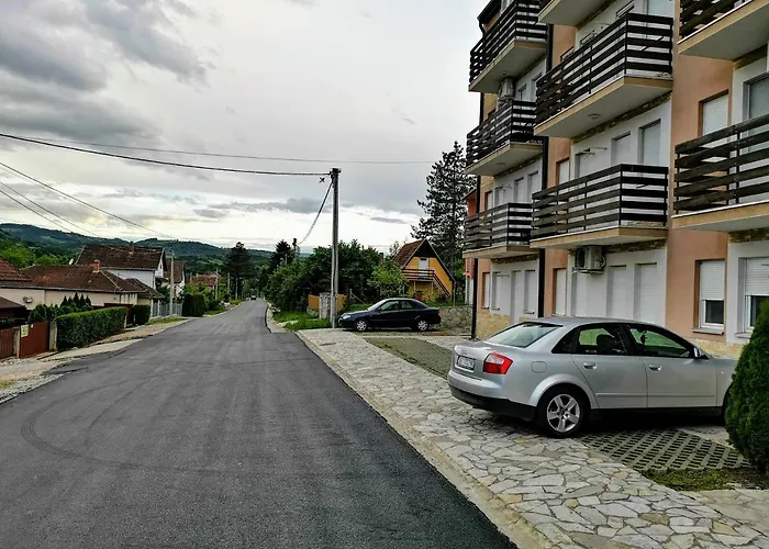 Ljutovac Apartamento